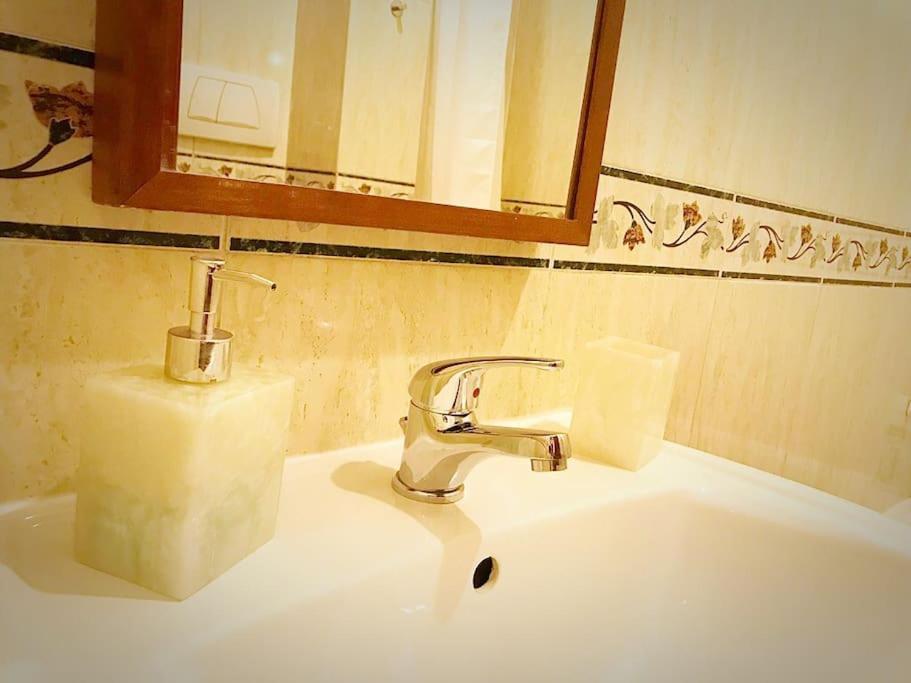 Apartment With Private Parking - Roma Est. Lunghezza Exterior foto